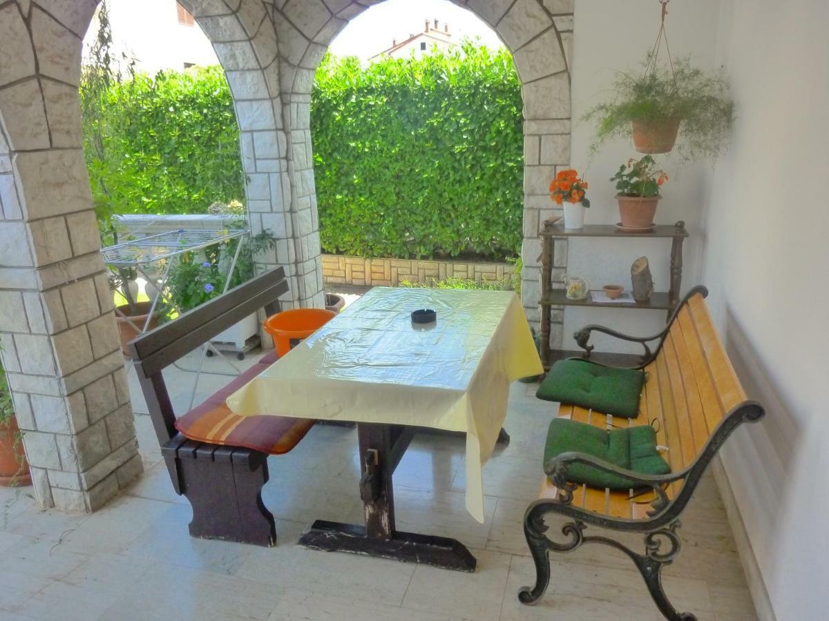 Studio Apartment Ozi Rovinj Exterior photo