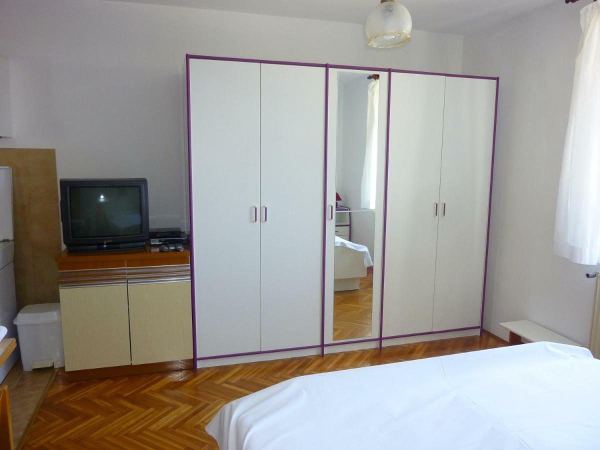 Studio Apartment Ozi Rovinj Exterior photo